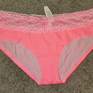 🆕️ Victoria's Secret Women's Pink Lace Trim Panties